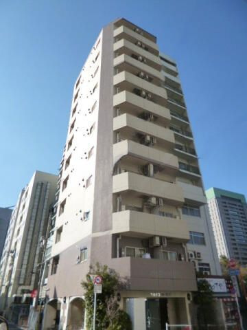 スカイコート四谷の外観