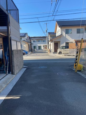 フォレクス北斎院の前面道路含む現地写真