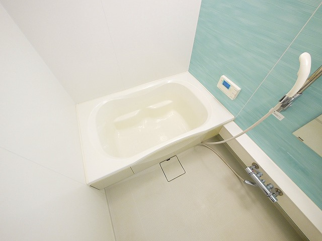 シャーメゾン天理の浴室|日々の疲れを癒すお風呂付です