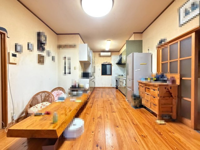【居間・リビング】 | 夷隅郡御宿町浜 離れ付き平屋　2LDK