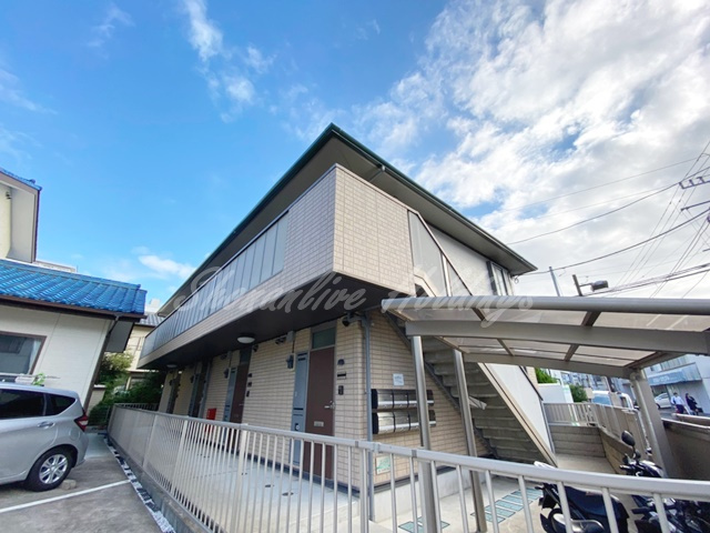 横須賀市追浜町３丁目のアパートの外観|周辺施設豊富♪