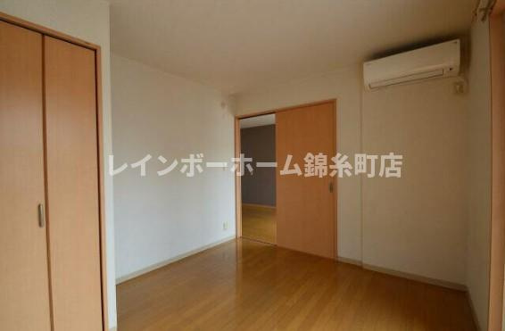 足立区江北６丁目の賃貸マンションの寝室