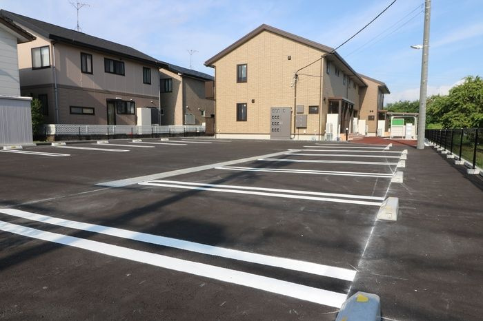 D-room ANNEX21の駐車場
