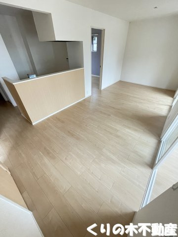 【居間・リビング】 | レット・イット・ビィ２ | 反転同タイプのお部屋です（現況を優先します）