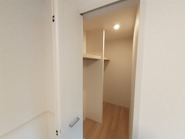 エリタージュ生田の収納