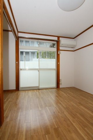 第５ドエル小泉の洋室|※同タイプ別部屋の参考写真になります