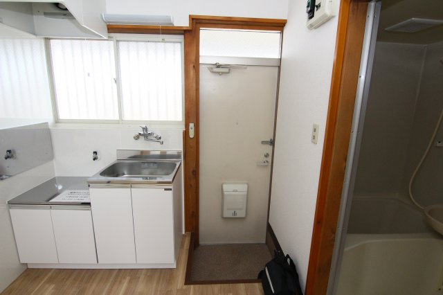 第５ドエル小泉の玄関|※同タイプ別部屋の参考写真になります