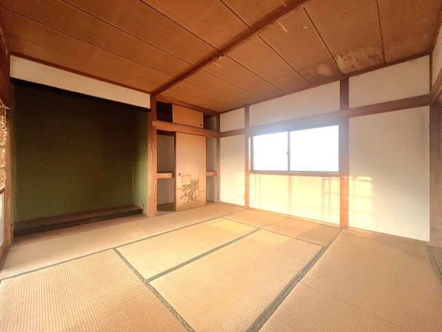 藤田町戸建ての和室