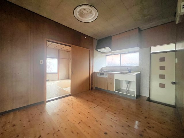 藤田町戸建ての居間・リビング