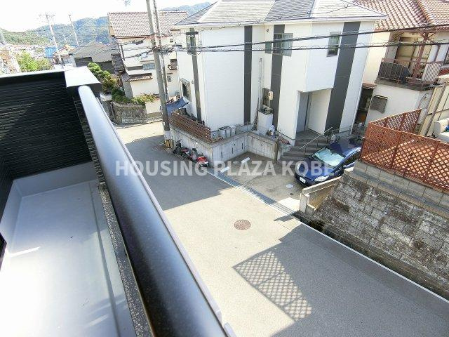 須磨区緑が丘新築戸建のバルコニー