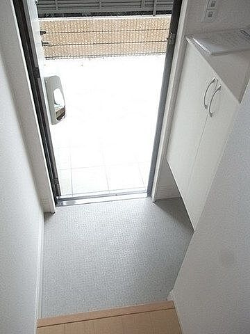 アメージング　エステートの玄関