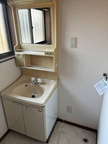 日高市高萩　中古の独立洗面台