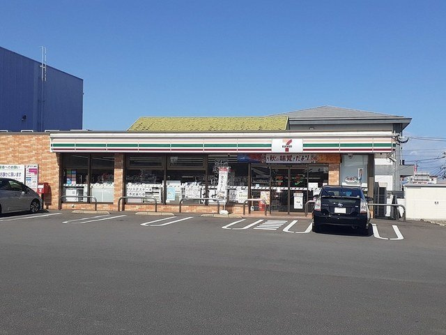 タウン桜門・エムの周辺|セブンイレブン島原北門町店まで700m