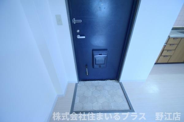 エトワルKの玄関