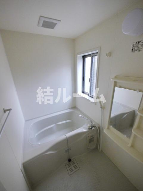 北区志茂２丁目のアパートの浴室