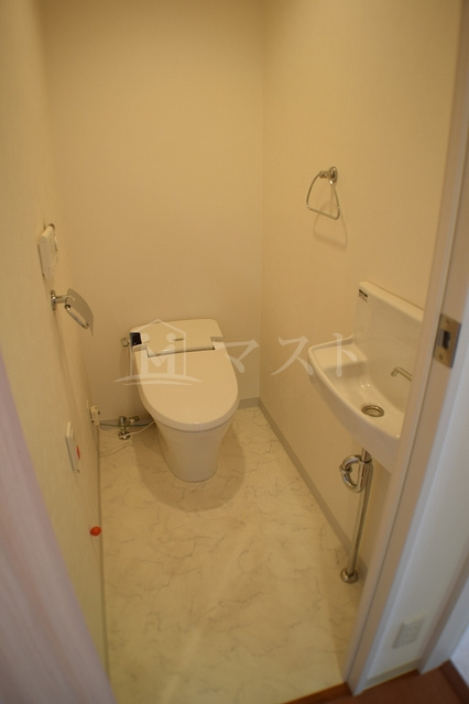 松屋タワーのトイレ|※建物内別間取参考写真