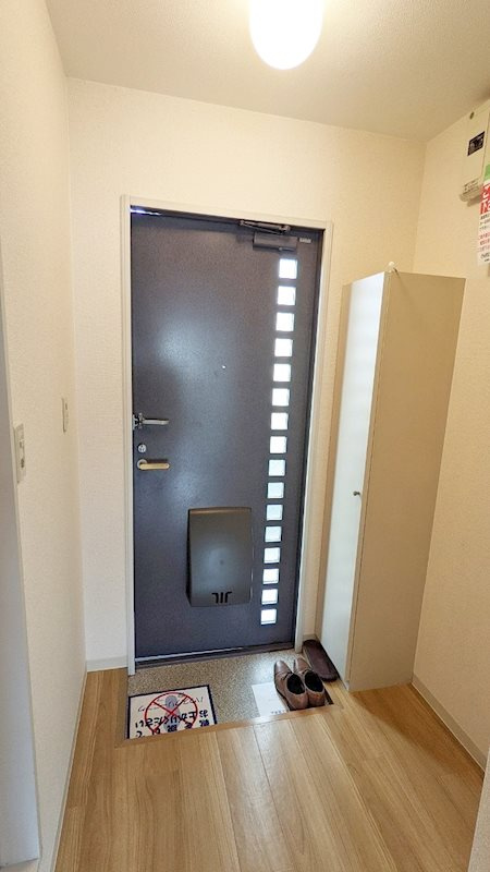 売布Ｋハイツの玄関|ゆったりとした玄関です