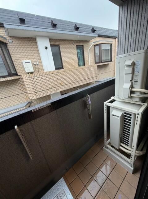 Ｋｏｍａｚａｗａ　Ｋｏｕｅｎ　ｔｅｒｒａｃｅのバルコニー