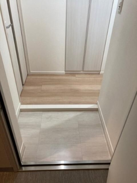 ＣＲＥＡＬｐｒｅｍｉｅｒ八丁堀の玄関