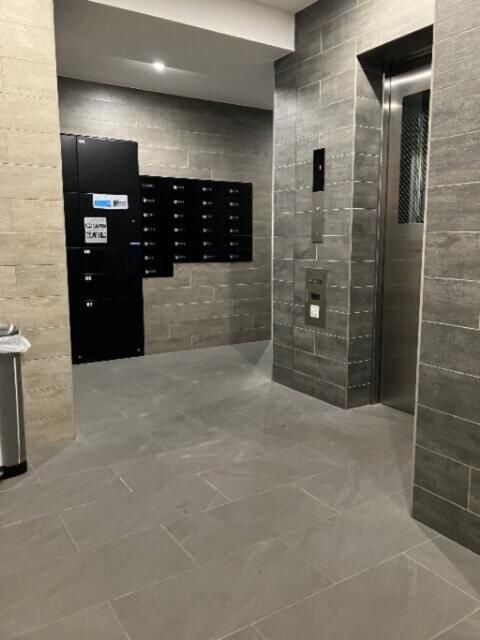 ＣＲＥＡＬｐｒｅｍｉｅｒ八丁堀のロビー