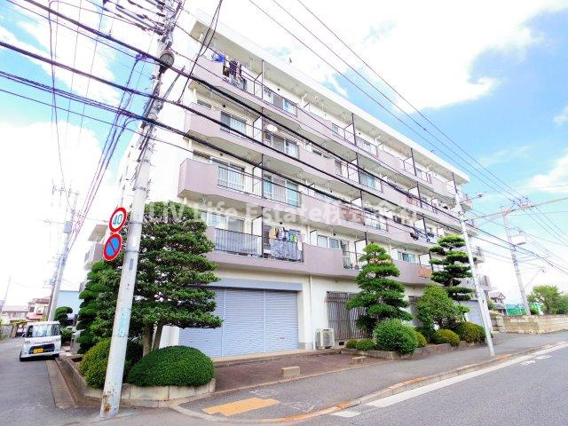 小平市仲町の賃貸マンションの外観