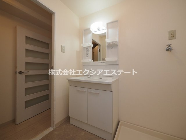 ライラック上本町の洗面所