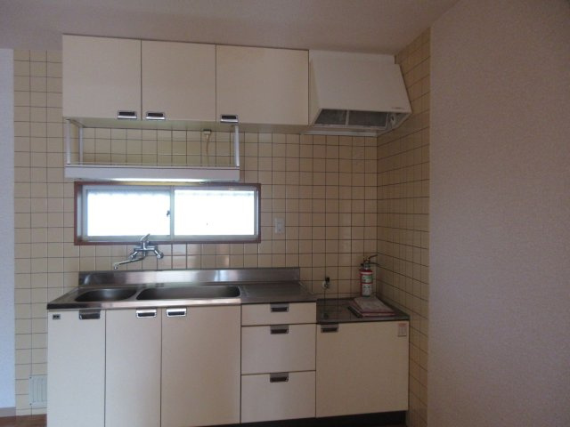 サン・ゲーブルのキッチン|※同タイプ別部屋の参考写真になります