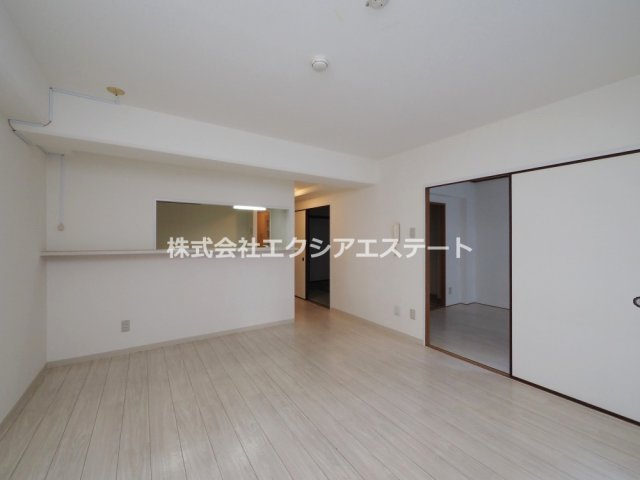 ライラック上本町の居間・リビング