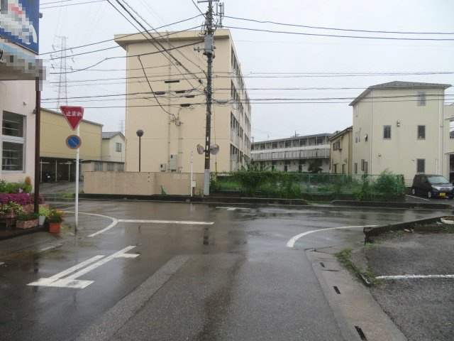 赤井700（埼玉県川口市赤井4丁目12-19）貸倉庫