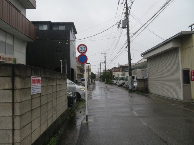 赤井700（埼玉県川口市赤井4丁目12-19）貸倉庫
