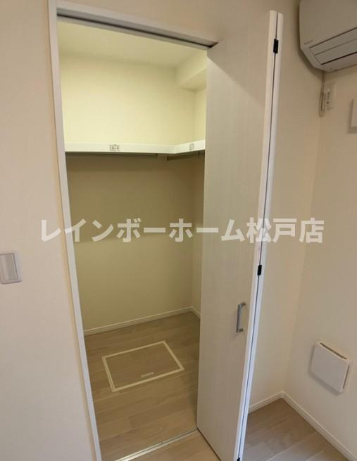 特典：仲介手数料が無料です!!の収納|収納があります