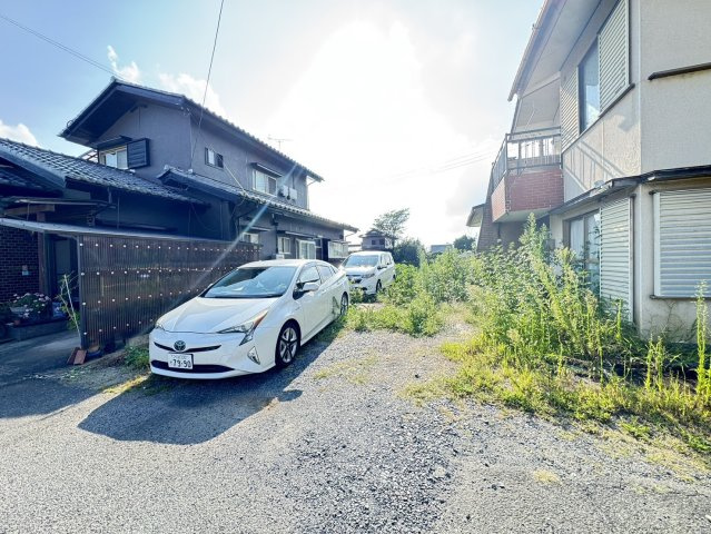 筑西市蓮沼中古物件の前面道路含む現地写真
