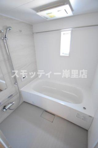 YOURMAISON粉浜駅前の浴室