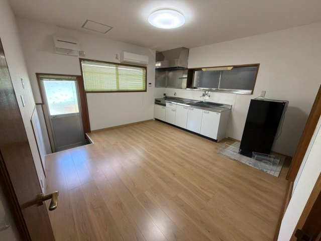 新庄戸建ての居間・リビング