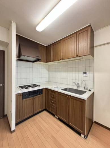 ＊別部屋参照