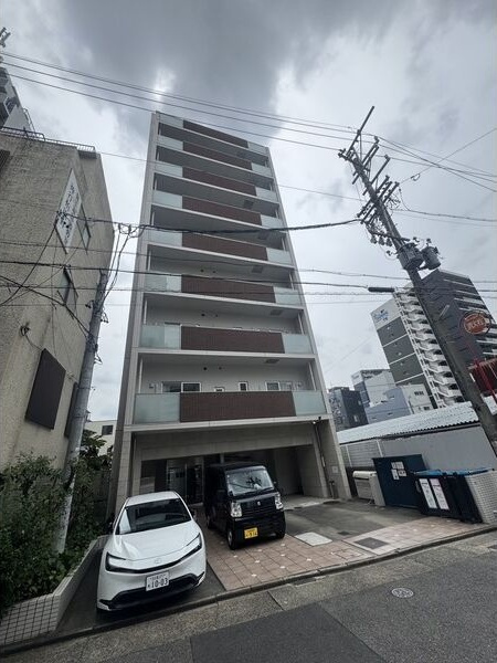Cozy　Court新栄の駐車場