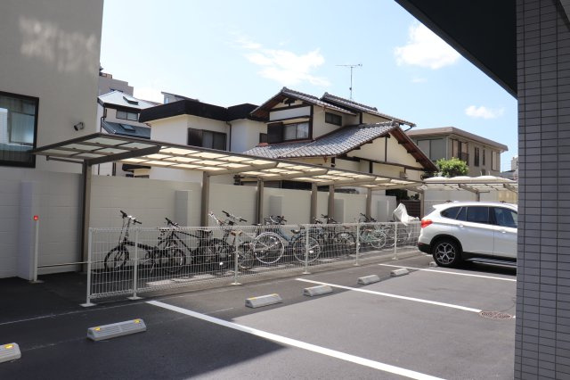 TenGood百道の駐車場|駐車場に車を止められます