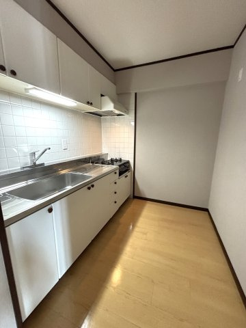 TenGood西新南のキッチン|キッチンでお料理をお楽しみください