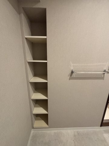 TenGood西新南の収納|小物を収納するのに便利です