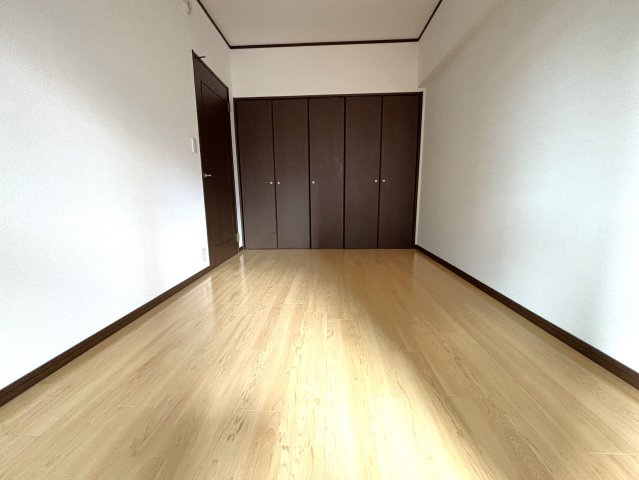 TenGood西新南の洋室|ゆったりした洋室です