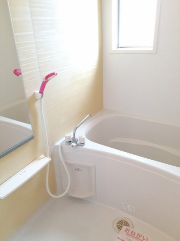 ガーデンコート　Ｅの浴室|コンパクトで使いやすいお風呂です