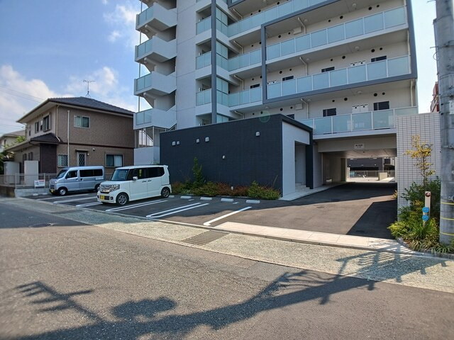 ＦＬレジデンス１の駐車場|駐車場