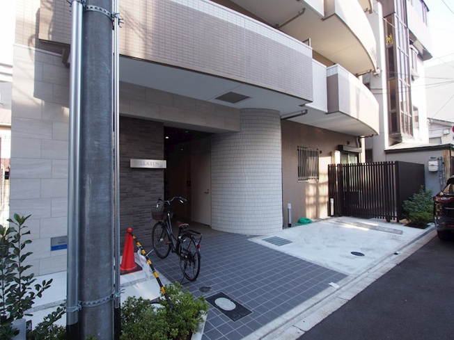 【エントランス】ベラルーナ北梅田