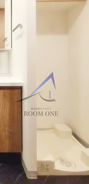 ヴァースクレイシア赤羽の設備|洗濯機置き場です。