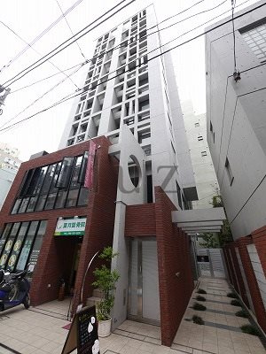 コモド鶴見アネックスの外観