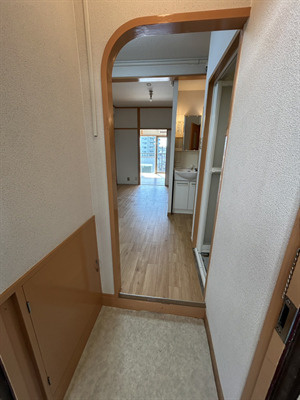 シャトー五色山の玄関