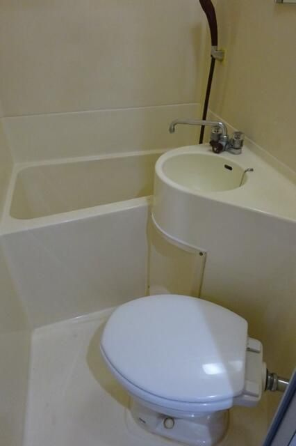 コーポ巣鴨　Ａ棟のトイレ