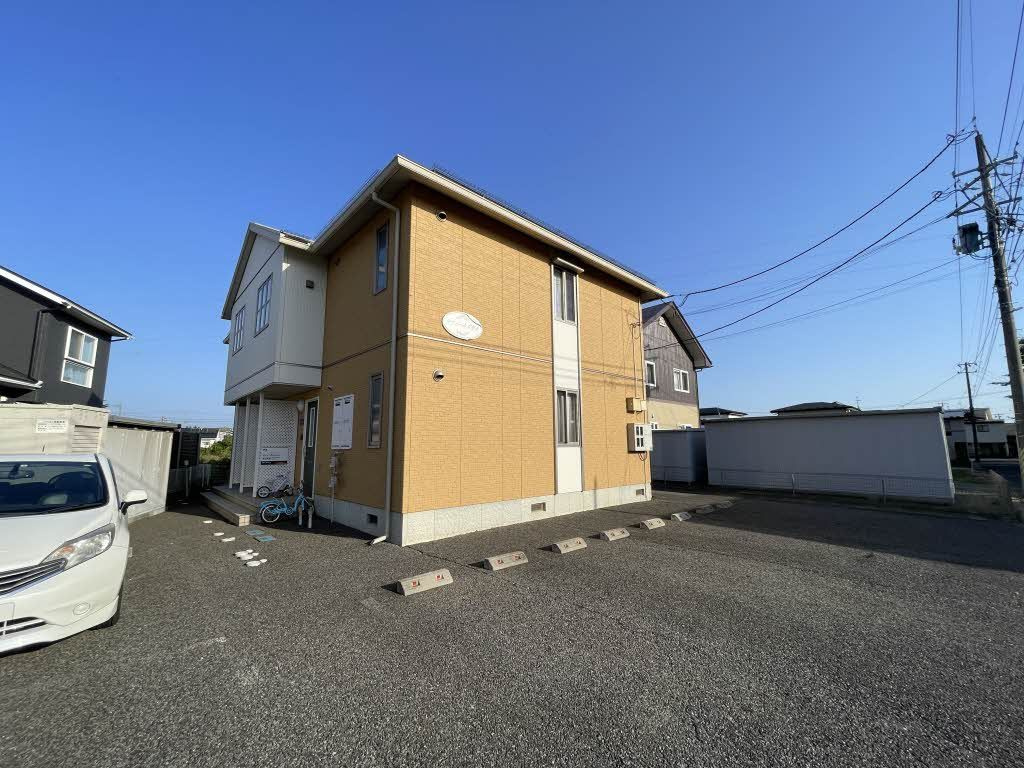 ラフィーネ常盤台の駐車場