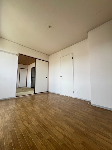 ディアーライフ三島の内装