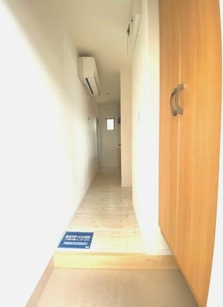 White Houseの玄関